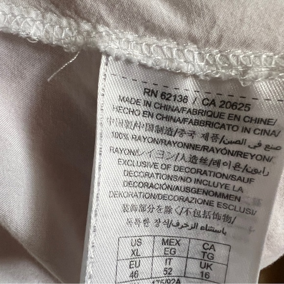 100% rayon button up - Picture 8 of 8